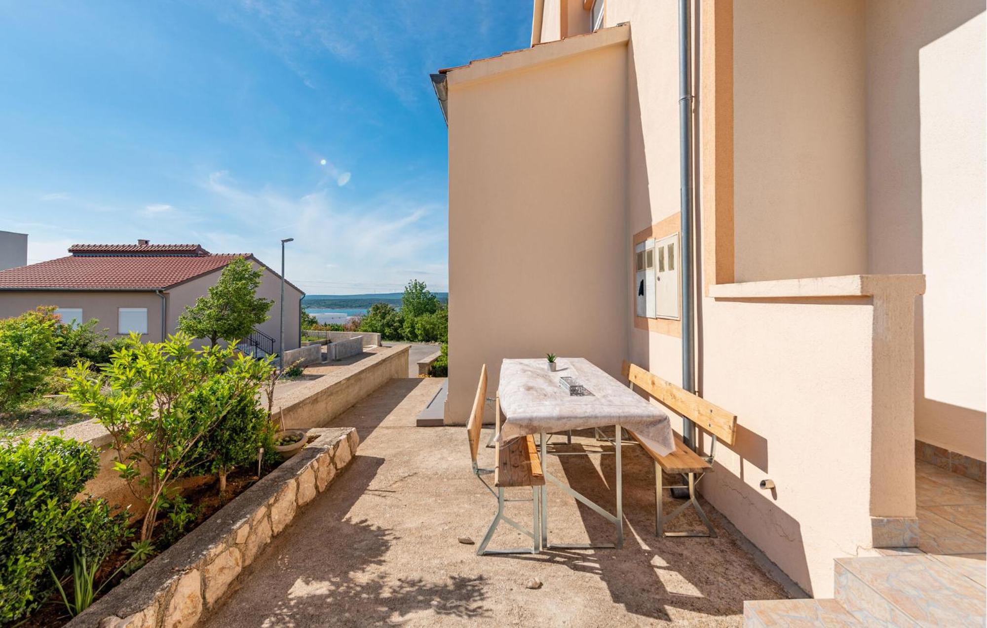 Beautiful Apartment In Maslenica With Kitchen Exterior foto